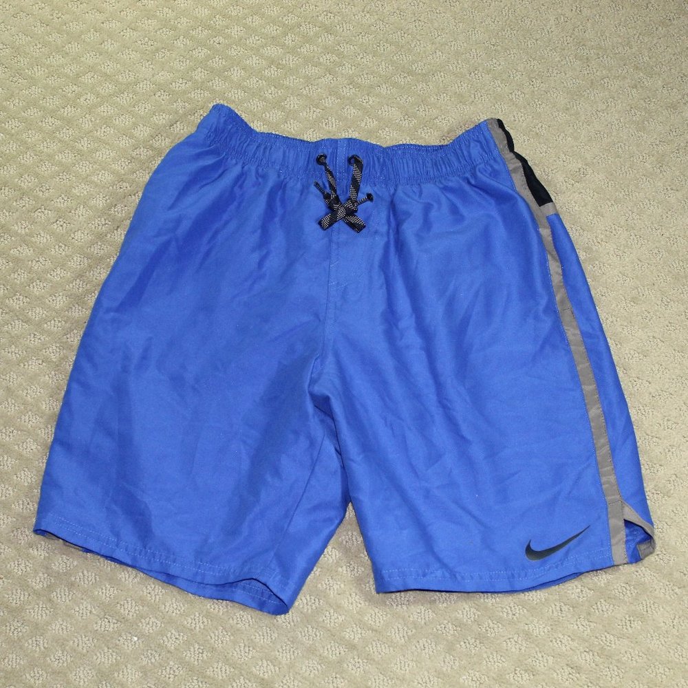 NIKE Men's Small Royal Blue Athletic Shorts Swim Trunks Sheds Water